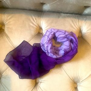 Vintage Coach Signature Silk
Scarf purple hombre